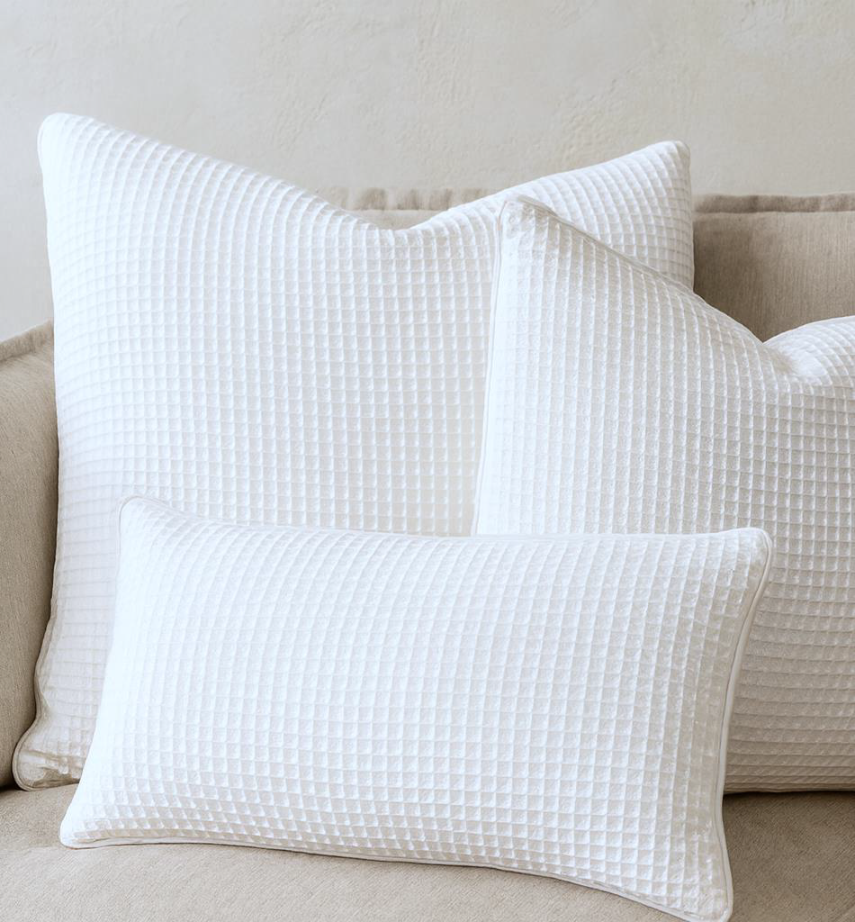 PALM LANE JACQUARD WAFFLE CUSHION