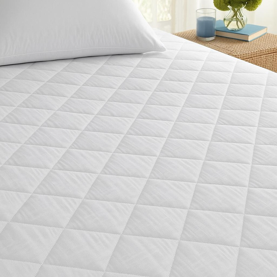 Mattress Pad (Microfiber Face + 150gsm FR Hollowfibre)