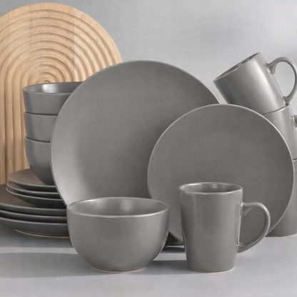 16-Piece Dinnerware Set - Matte