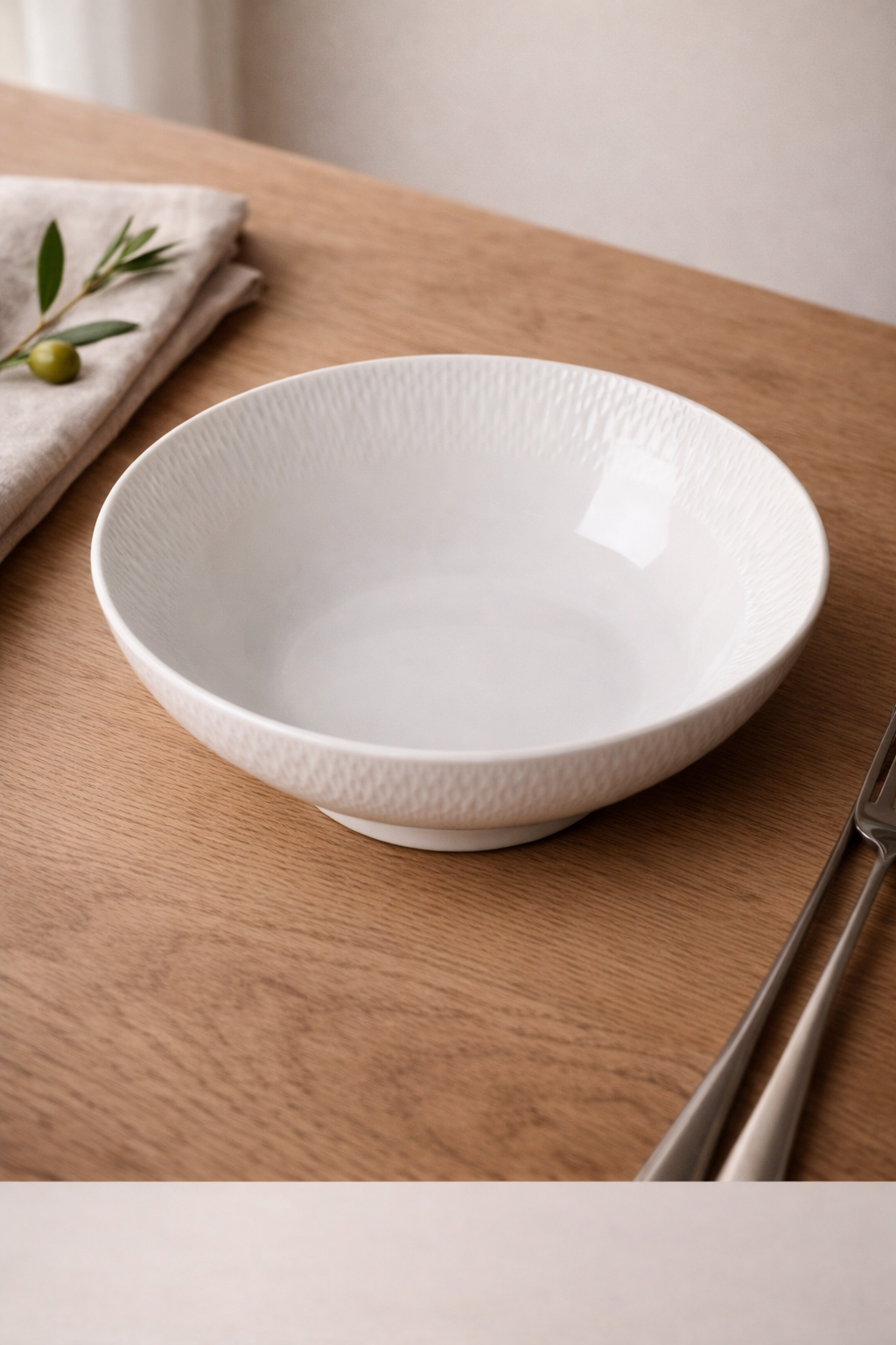 PALM LANE PORCELAIN TEXTURE BORDER 8.85IN SALAD BOWL