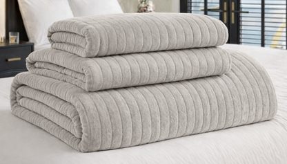 Aleda Textured Velveteen 4-pc Quilt Set