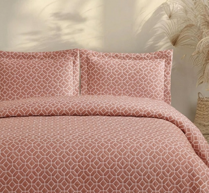 Matelass Quilt Set Ð Geometric Pattern