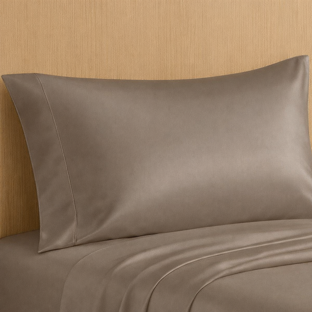 PALM LANE MULBERRY SILK PILLOWCASE