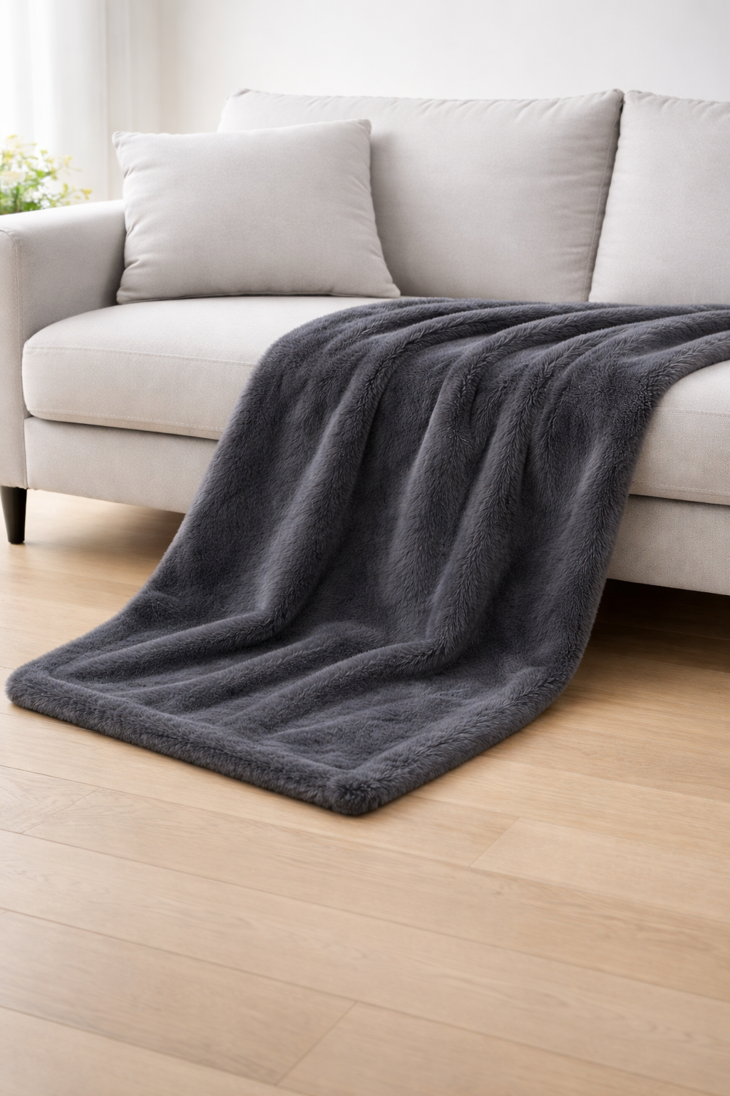 Faux Fur Throw 50x60 (100% Polyester)