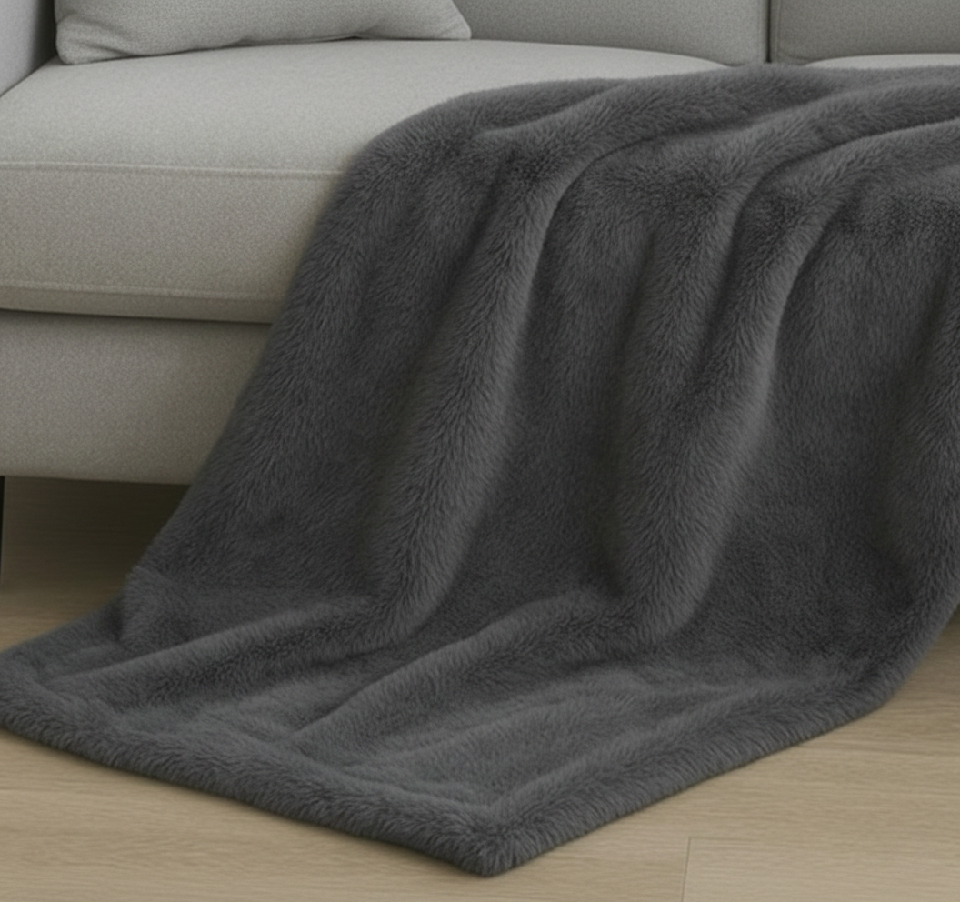 Faux Fur Throw 50x60 (100% Polyester)