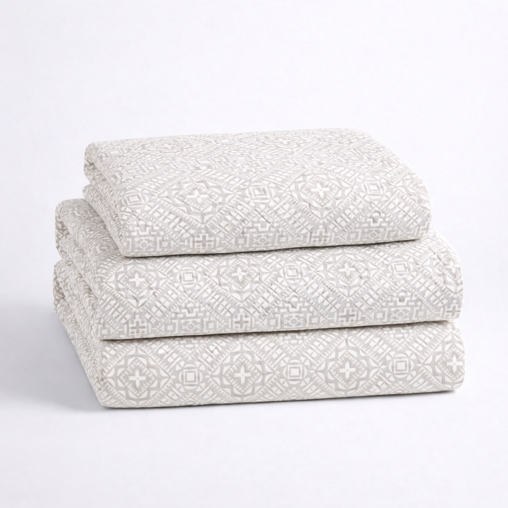 Matelass Quilt Set Ð Medallion Print