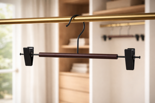 POWDER COATED METAL PANT HANGER WITH WOOD - 4PK