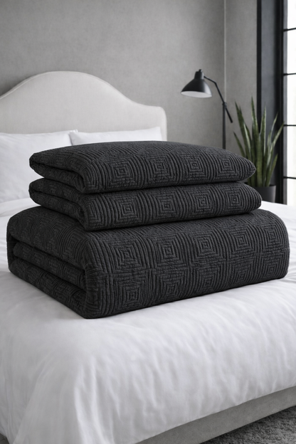 Matelassé 4pc Quilt Set