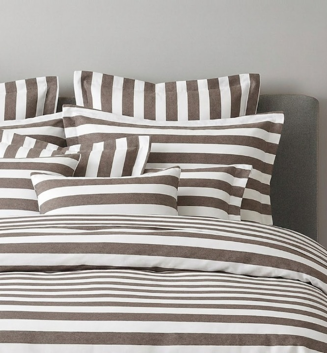 T300 Printed 26x26 Euro Sham