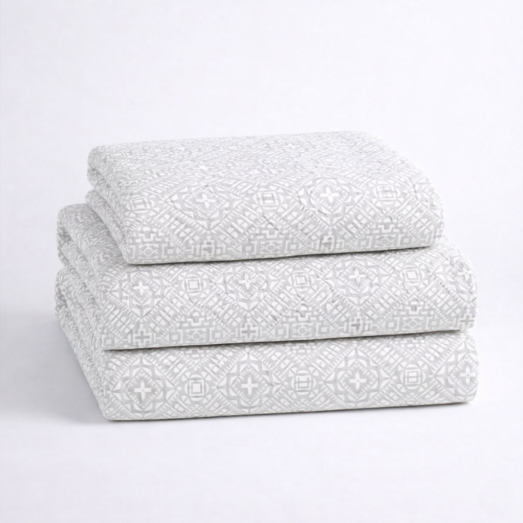 Matelass Quilt Set Ð Medallion Print