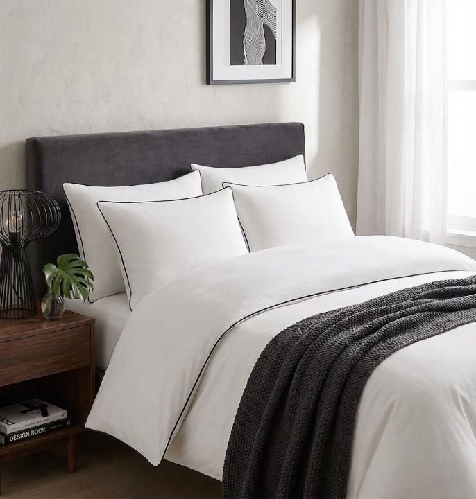PALM LANE T1000 EMBROIDERED PIPING DUVET