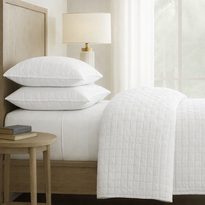 LINEN WITH AUGUST SUTTER STITCH QUILT SET
