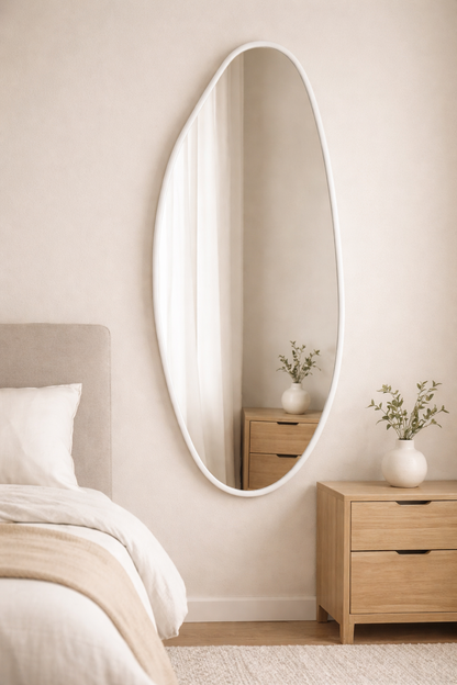 Long Abstract Mirror